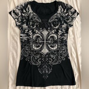 Affliction Women's Black and Gray Graphic Tee